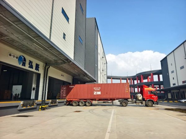 配先查 承接进博会溢出效应，青浦白鹤确定“跨境电商”为重要产业赛道